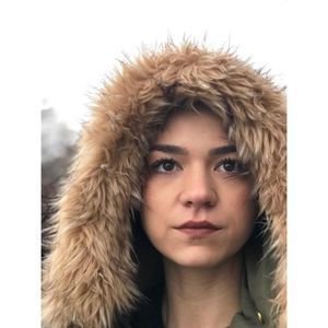 Meet your Posher, Maria